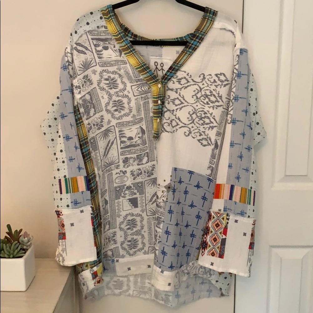 NWOT Johnny Was Tokyo top!